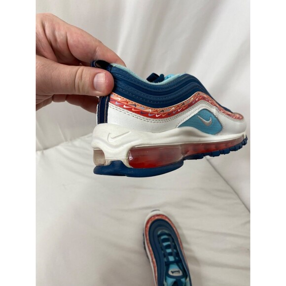 Girls Size 4.5Y Sneakers Nike Air Max 97 GS Swoosh Running Trainers - Picture 11 of 15